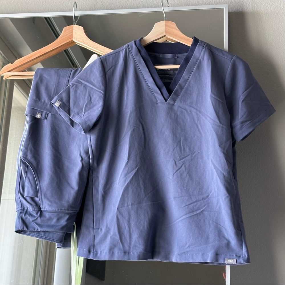 Figs Space Navy Scrub Set
